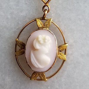 Art Nouveau Cameo Gold Necklace